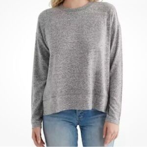 Lucky Brand Super soft&cozy due to 60% Viscose  Blend. Gray w/black flecks. L.‍﻿